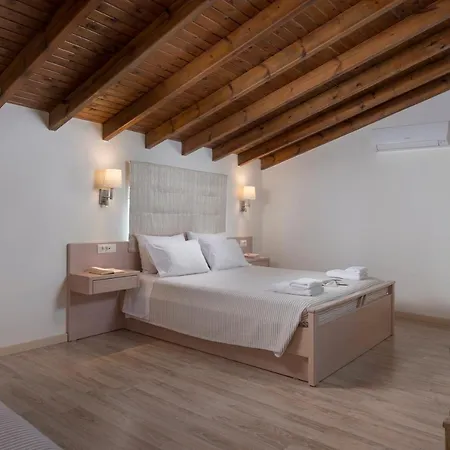 Pantanassa Villa
